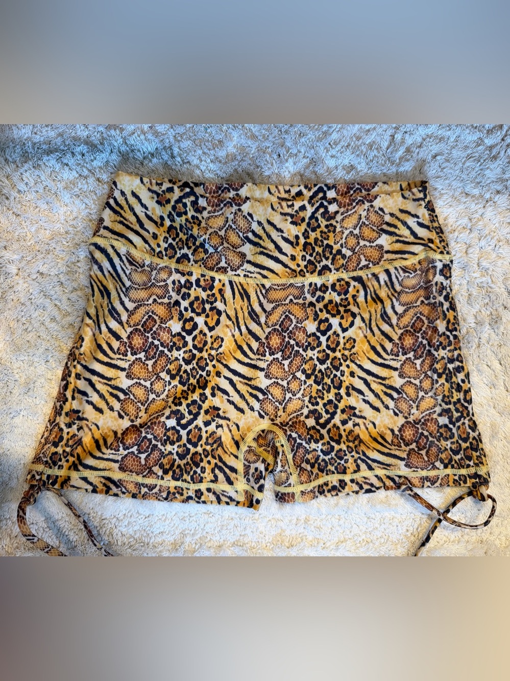 Silverwind wild fusion Animal Print Athletic Yoga Shorts - Leopard XL NWOT